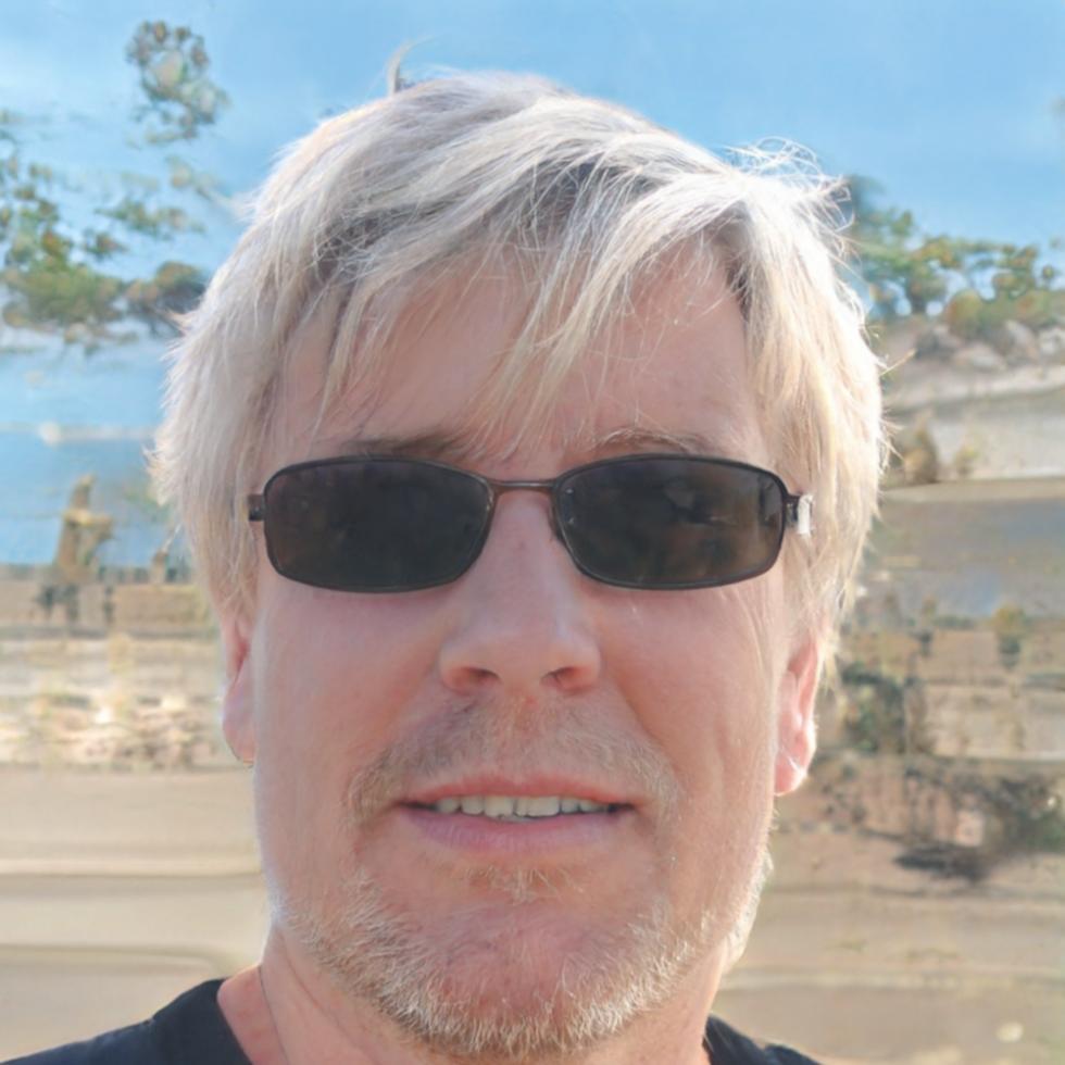 Portraitfoto von Wirtschaftsexperte Henrik Moldenhauer